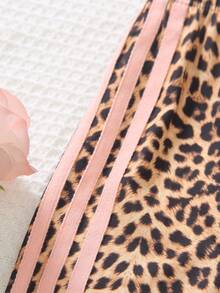 SHEIN Elladie kids 2件套女童甜美蝴蝶结短袖T恤和雏菊格纹长裤套装，清新百搭，舒适透气，适合日常玩耍和户外拍照，柔软可爱，专为婴幼儿设计的夏季休闲套装。 - 棕色 - 查看 8