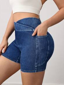 Activina Shorts de mezclilla con cintura cruzada y elástica para mujer, atuendos casuales de verano de estilo urbano. Shorts de mezclilla casuales ajustados con cintura asimétrica para mujer. - Azul lavado oscuro - Ver 5