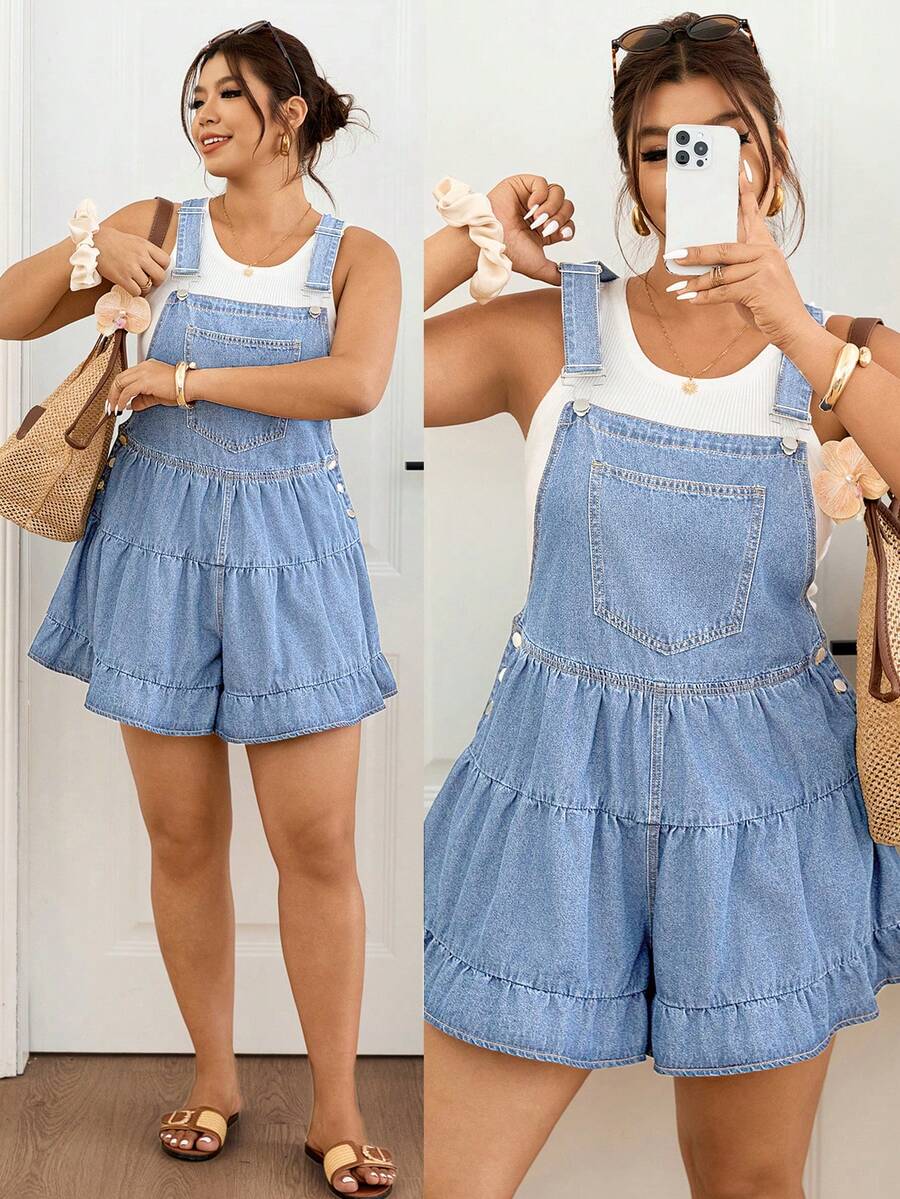 Lounesse Plus Size Women Pleated Ruffle Pocket Casual Denim Bib Shorts - Light Wash - View 1