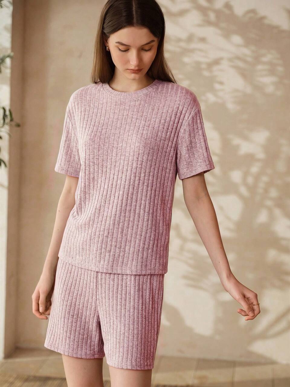 MOTF SOLID COLOR SHORT SLEEVE TOP & SHORTS LOUNGE SET