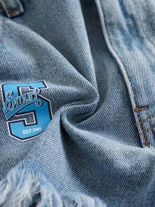 SHEIN X The Smurfs Quần short denim nữ kiểu dáng thường ngày, chất liệu denim bạc màu, họa tiết hoạt hình, gấu quần rách, thích hợp cho mùa hè. - Màu xanh lam - Xem 7