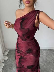 Rafferiza 女士优雅不对称肩部褶皱扎染网纱抽绳开衩连衣裙 - 酒紅色 - 查看 4