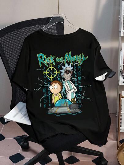 Rick and Morty X SHEIN Áo thun nữ cỡ lớn cổ tròn in chữ hoạt hình, kiểu dáng thường ngày đa năng.