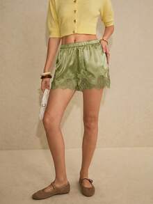 Poéselle Women's Elastic Waist Contrast Lace Pocket Elegant Shorts - Olive Green - View 5