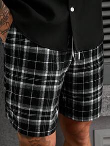 Manfinity CasualCool 男士单排扣短袖衬衫和格子抽绳腰带口袋短裤套装 - 彩色 - 查看 5