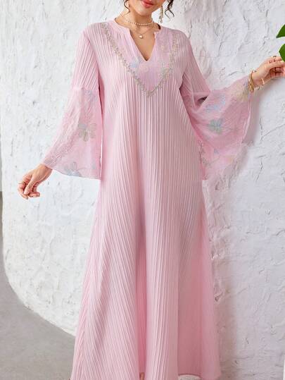 Yasmyna Elegant Romantic Floral Embroidered Textured 3/4 Sleeve Flared Dress, Suitable For Dates