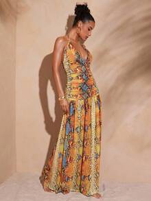 Hauture Sexy Summer Vacation Abstract Printed Deep Plunge Ruched Halter Open Back Maxi Dress - Multicolor - View 4
