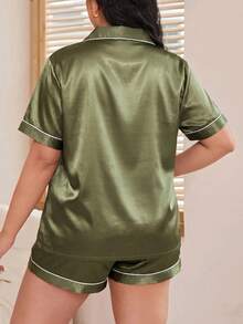 LuxeNights 大码女式拼接短袖上衣和短裤休闲家居服套装 - 墨綠色 - 查看 2