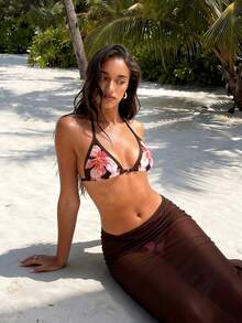 Aloruh Bộ bikini 3 món họa tiết cánh hoa: Áo yếm cổ yếm, quần tam giác và váy maxi, lý tưởng cho kỳ nghỉ biển. - màu nâu - Xem 8