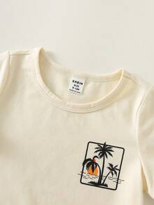 SHEIN Bộ đồ thường ngày cho bé trai gồm áo thun cổ tròn tay ngắn in hình cây dừa và quần kẻ sọc. - Nhiều màu - Xem 5