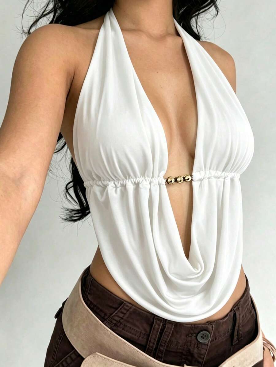SHEIN Glamour 酒红色性感V领露背吊带无袖上衣,尽显优雅气质,适合锐舞派对、音乐节、街头风、演唱会、夜店、约会、生日派对、派对必备、基础款、外出、休闲针织衫、毕业季等场合。 - 白色 - 查看 1