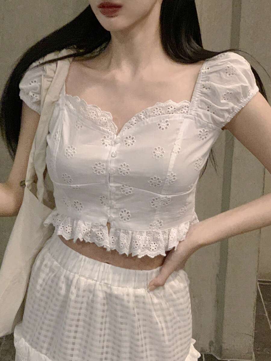 DAZY 女士刺绣褶皱休闲百搭日常衬衫 - 白色 - 查看 1