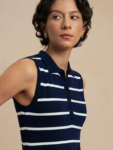 Nima Coro Spring Contrast Color Sleeveless Knit Dress - Blue and White - View 4