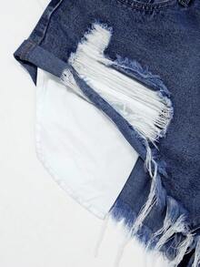SHEIN Tall CURVE 大码女式毛边性感蓝色牛仔破洞短裤 - 深色水洗藍 - 查看 4