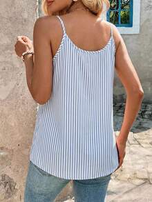SHEIN Clasi Áo tank top nữ họa tiết sọc xanh trắng cổ điển, kiểu dáng bạc màu - Phong cách Bohemian thanh lịch, lãng mạn mùa hè, trang phục thường ngày cho kỳ nghỉ, hoàn hảo cho các lễ hội âm nhạc, trang phục đi biển, kỳ nghỉ hè, công sở, v.v. - Nhiều màu - Xem 2