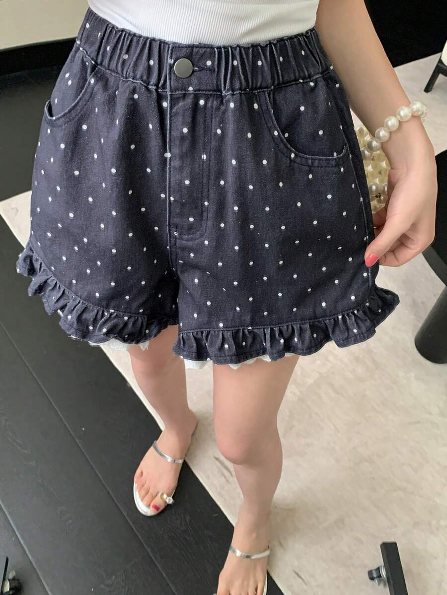 DAZY 女士波点印花口袋荷叶边下摆纽扣牛仔短裤 - 黑色 - 查看 1