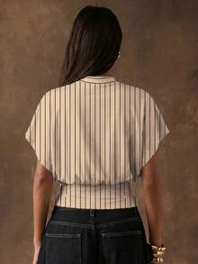 SHEIN BAE Áo thun nữ dáng rộng kẻ sọc tay cánh dơi, thắt eo, thích hợp cho mùa hè. - Màu Khaki - Xem 2