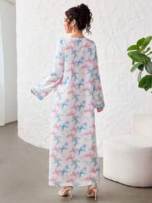 Yasmyna Đầm xanh dương cổ chữ V in hình bướm, phối ruy băng, cài cúc phía trước, kèm khăn trùm đầu. - Màu xanh lam - Xem 6