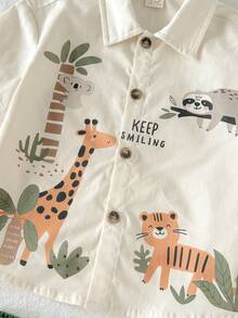 Cozy Pixies Bộ quần áo thường ngày cho bé trai gồm áo sơ mi ngắn tay và quần short in hình hươu cao cổ. - màu xanh lá - Xem 3