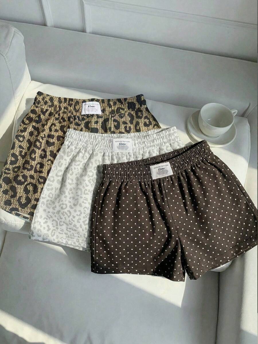 Comfortcana Bộ 3 quần short chấm bi, họa tiết da báo nhạt, họa tiết da báo nâu đậm, chất liệu vải dệt, phù hợp mặc hàng ngày. Bộ quần short họa tiết rằn ri, phù hợp đi làm hàng ngày, hẹn hò, dự tiệc, mùa thu/đông/hè, Giáng sinh, Năm mới, Lễ Tạ ơn, Tiệc tùng, Đám cưới, Bãi biển, Lễ tốt nghiệp, Thời trang, Thanh lịch, Thường ngày, Đi chơi, Hẹn hò, Đặt chỗ, Đi làm, Lấp lánh, Ngày lễ tình nhân, Thanh lịch, Kỳ nghỉ, Thường ngày, Y2K, Đi chơi, Lễ tốt nghiệp và các dịp khác. - Nhiều màu - Xem 1