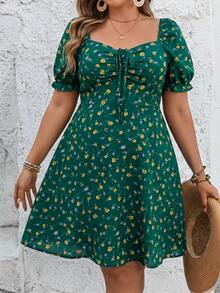 SHEIN VCAY Plus Size Women's Black Floral Heart Neck Sundress, Front Drawstring Short Sleeve Mini Dress - Green - View 6