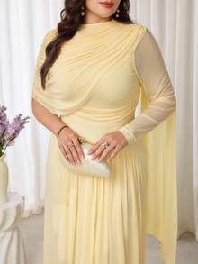 Modelyn Elegantes Partykleid in Unifarbe mit asymmetrischem Kragen, Große Größen - Gelb - Übersicht 6