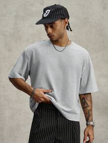 PAVTROS Men's Casual Fashion Street Daily Commute Letter Embossed Dropped Shoulder Loose T-Shirt, Summer - Grey - View 2