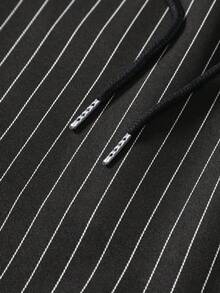 STYNVO Setelan Kasual Pria Berbahan Jaket dan Celana Motif Garis-garis dengan Resleting - Dark Grey - View 3