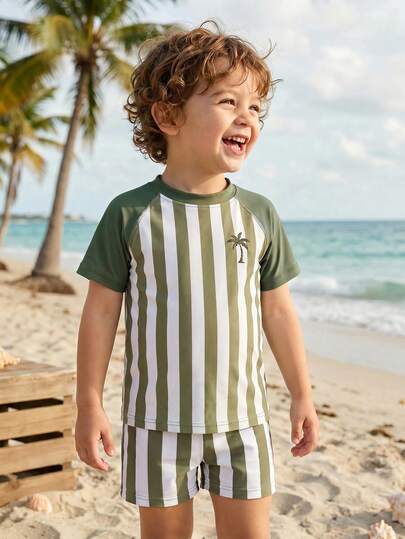 Young Boy Casual Loose Fit Round Neck Short Sleeve T-Shirt And Shorts Swimwear Set, Suitable For Summer Outfits Squishy Graduation Dress Game Boy Graduation Dresses Toddlers Boys Vacation Tendencias Teenagers Streetwear Burgundy Holiday Vintage Flare Boho Festival Gras Party Cute Bebe Birthday Boys Playful Pals Modest Preppy Jogging Six Seven Astronaut Casual Cozy