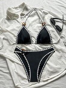 Swim Basics Set Pakaian Renang Wanita Musim Panas Gaya Liburan Kasual dengan Atasan Bikini Segitiga Bertepi Bergelombang Motif Cangkang dan Bawahan Segitiga Bertepi Bergelombang Motif Cangkang dan Hiasan Cincin, Cocok untuk Pantai dan Pantai. - Hitam - View 1