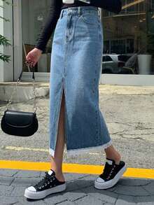 DAZY Chân váy denim nữ dáng suông xẻ tà, kiểu dáng thường ngày, chất liệu denim mài. - Màu xanh lam - Xem 7