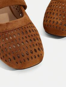 CUCCOO CURVES Wide Fit Women's New Fat Wide Last Fashion Hollow Flat Shoes Fall Shoes - Brown - View 7