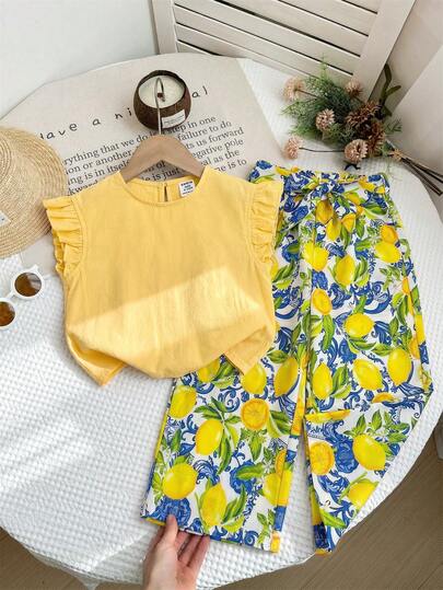 SHEIN 2件套女婴纯色荷叶边领上衣和宽松碎花裤套装