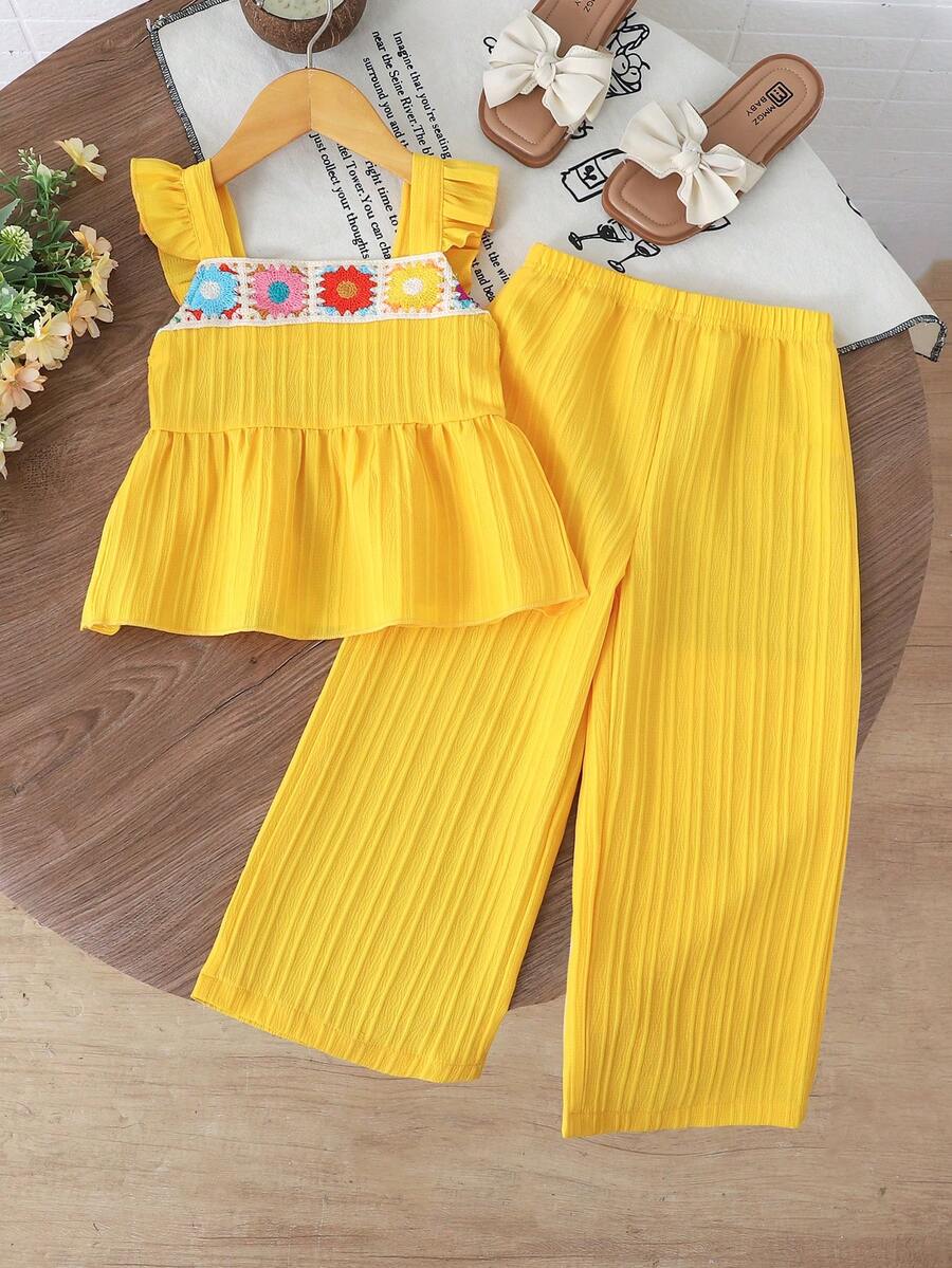 SHEIN Genkimix Kids Bộ đồ đôi 2 món cho bé gái: áo tay ngắn cổ bẻ và quần dài, kiểu dáng thường ngày. - Màu vàng - Xem 1