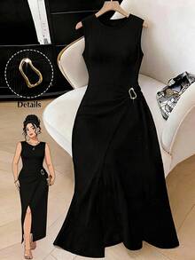 GlowEve CURVE Plus Size Versatile Textured Button Decor Sleeveless Dress - Black - View 1