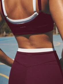 Aralina Bộ đồ thể thao năng động 2 mảnh dành cho nữ, gồm áo croptop hai lớp phối màu tương phản và quần short, thích hợp cho tập gym và tập luyện. - Elderberry - Xem 5