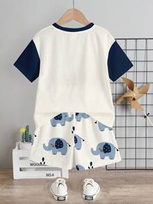 Bộ áo thun và quần short in hình voi hoạt hình tối giản, phong cách thường ngày dành cho bé trai. - trắng - Xem 4