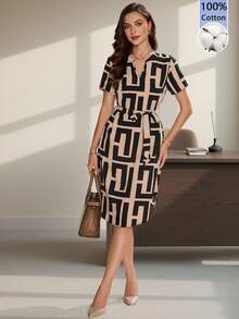 SHEIN Clasi Váy nữ cổ chữ V tay ngắn họa tiết hình học - Nhiều màu - Xem 5