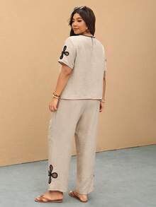 Elaquor 大码女式镂空短袖衬衫和裤子休闲两件套 - 彩色 - 查看 2