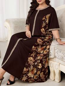 Al Najma Damen Große Größen Kleid mit Blume Muster, Rundhalsausschnitt, Kurzarm, im arabischen Stil - Verschiedenfarbig - Übersicht 5