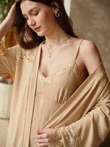 MOTF PREMIUM CONJUNTO DE PIJAMA DE TOP CAMISOLA DE ENCAJE CONTRASTANTE Y PANTALONES PARA MUJER - Caqui - Ver 1