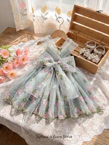 Cozy Pixies 花卉印花装饰蝴蝶结无袖束腰连衣裙 - 淺綠色 - 查看 2