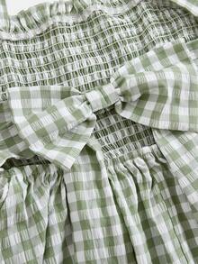 SHEIN 少女春夏新款清新乡村露背大蝴蝶结绿白格纹无袖优雅短裙 - 綠色 - 查看 4