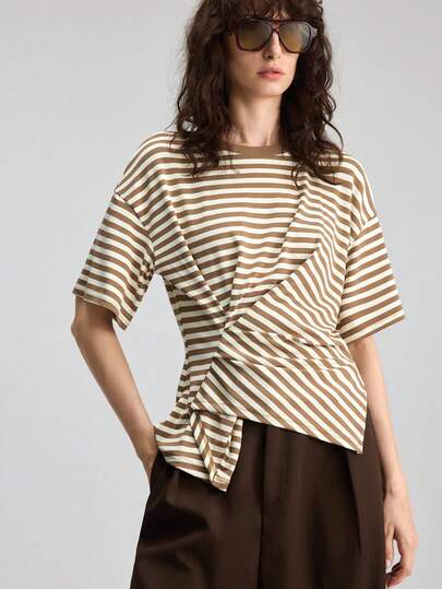Ontre 2026 Summer New Striped T-Shirt With Waist Ruching, Versatile Oversized Capacity Bag Suitable For Urban Commute, Vacation, Beach, Music Festival, Spring/Summer Casual Wear, Minimalist Elegant Urban Commute