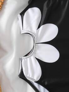 SHEIN 女童碎花印花镂空露肩装饰连体泳衣，夏季沙滩/度假风 - 彩色 - 查看 3