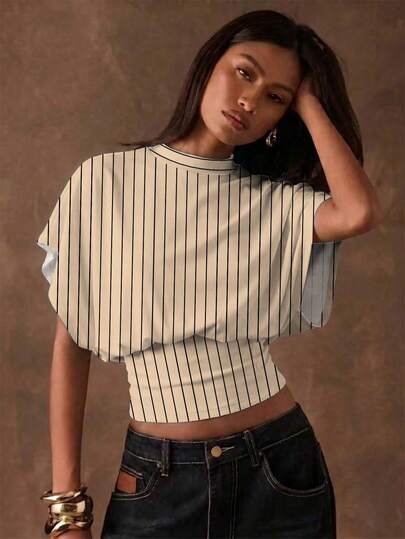 SHEIN BAE Áo thun nữ dáng rộng kẻ sọc tay cánh dơi, thắt eo, thích hợp cho mùa hè.