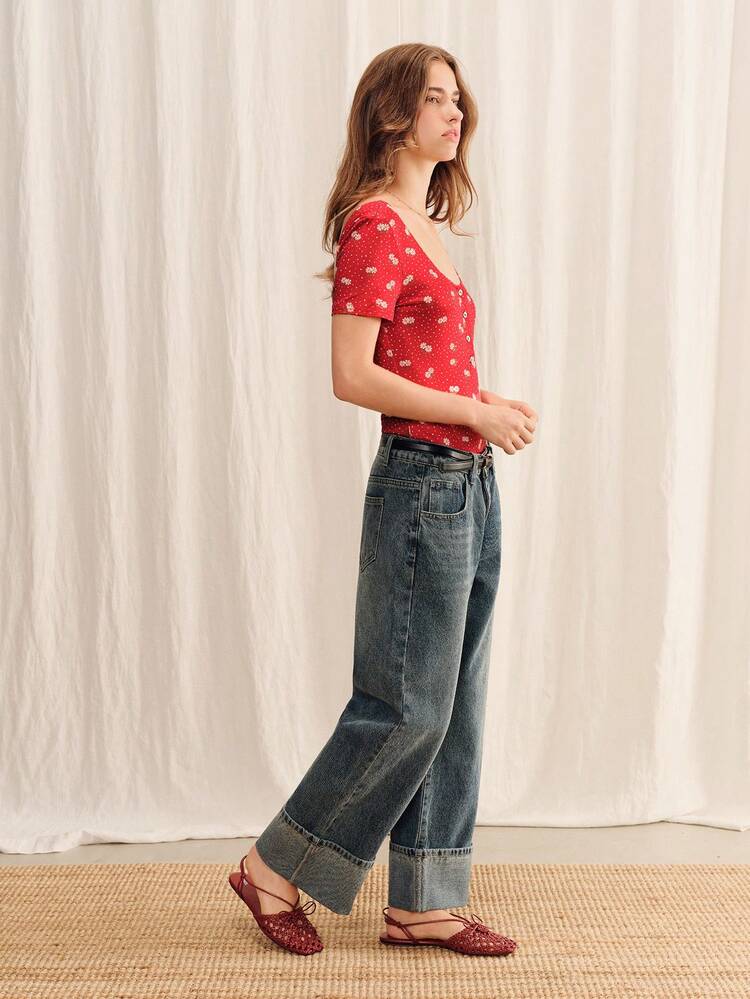 Red Floral Bodysuit With Front Buttons And Short Sleeve Cute Feminine Spring Summer French Style Casual Holiday Outfit