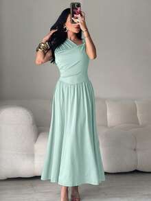 Feyla Spring/Summer Casual And Elegant Commuting, Daily Dates, Birthday Parties, Office Wear, Simple Best Friend Gatherings, Light Evening Gowns, One-Shoulder Off-The-Shoulder Metal Buckle Decorated Umbrella Skirts, Mid-Length Skirts, A-Line Skirts, Sleeveless, Brown Knitted Fabric Women's Mid-Length Dresses - Green - View 1