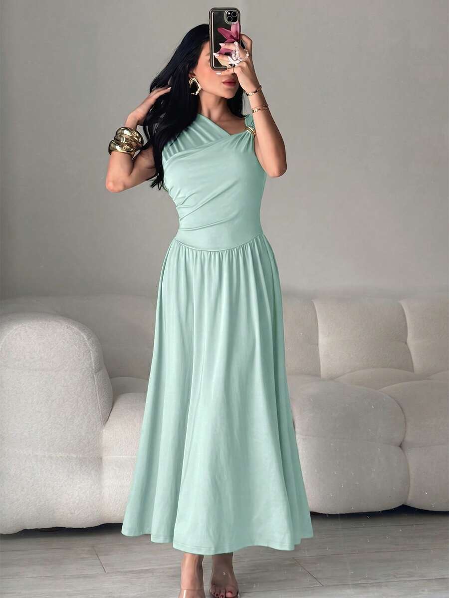 Feyla Spring/Summer Casual And Elegant Commuting, Daily Dates, Birthday Parties, Office Wear, Simple Best Friend Gatherings, Light Evening Gowns, One-Shoulder Off-The-Shoulder Metal Buckle Decorated Umbrella Skirts, Mid-Length Skirts, A-Line Skirts, Sleeveless, Brown Knitted Fabric Women's Mid-Length Dresses - Green - View 1