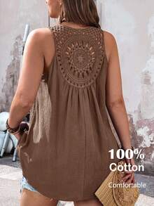 EMERY ROSE Atasan Tank Top Wanita Ukuran Besar dengan Patchwork Renda di Depan, Pendek di Belakang, dan Panjang - Coklat - View 8